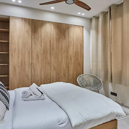 Apartment Exceptional 4bdr 10p Near Montmartre *