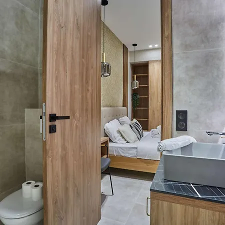 Exceptional 4bdr 10p Near Montmartre Apartment